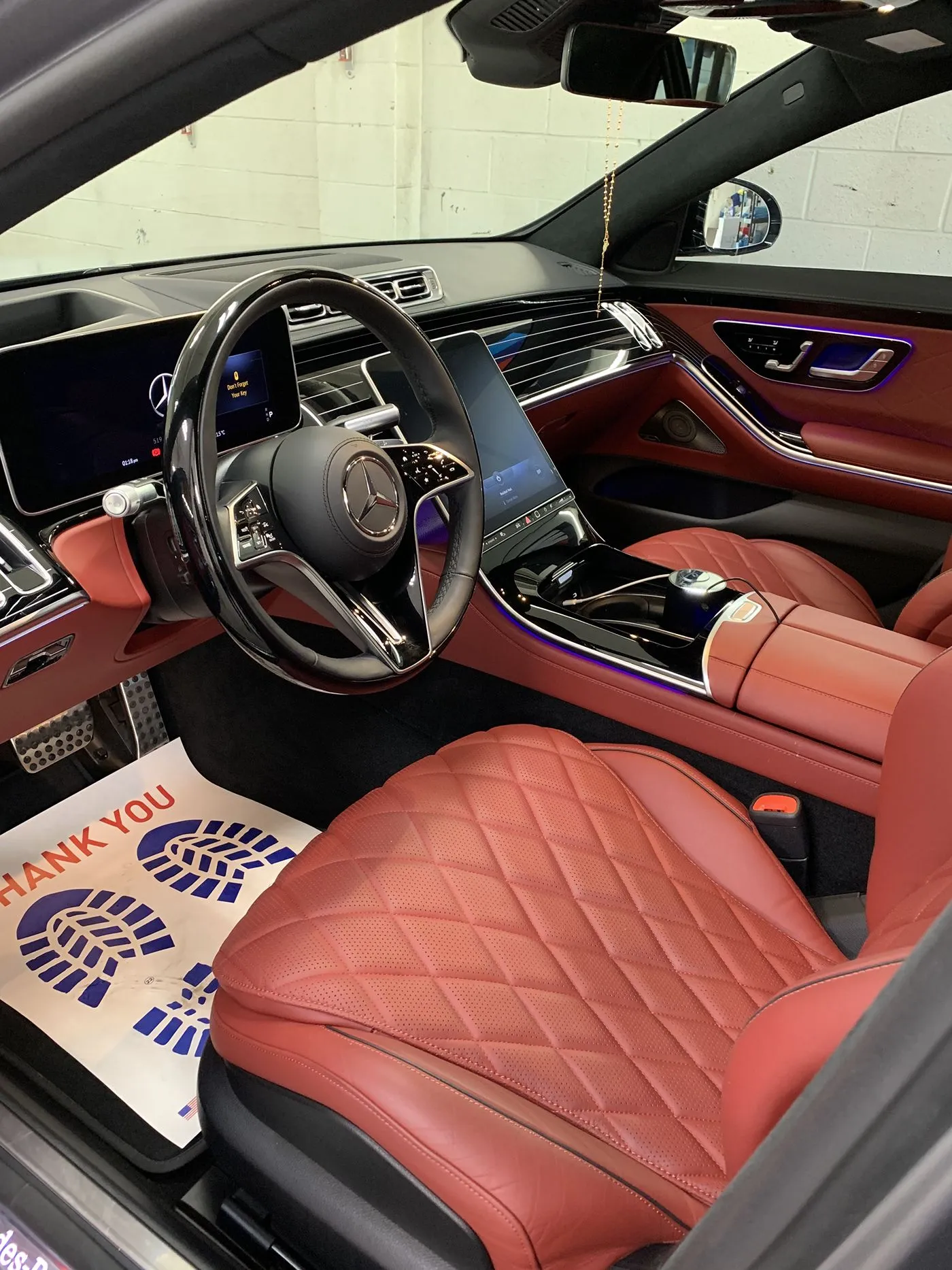 Mercedes S-Class front cabin after detailing